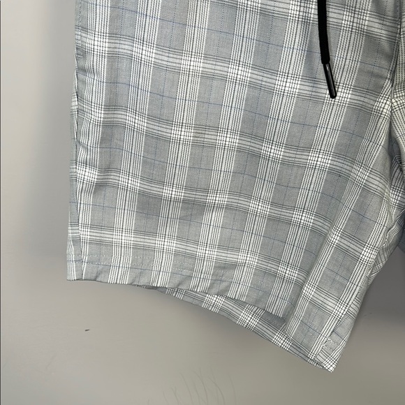 Topman Gray Plaid Drawstring Shorts - Picture 4 of 11